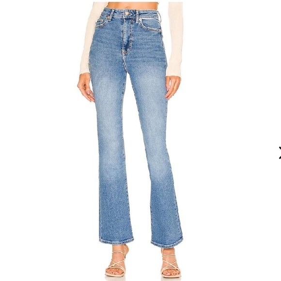 LOVERS AND FRIENDS GREYSON ULTRA HIGH RISE SLIM BOOT JEANS IN SKYLINE LIGHT WASH - Picture 2 of 13